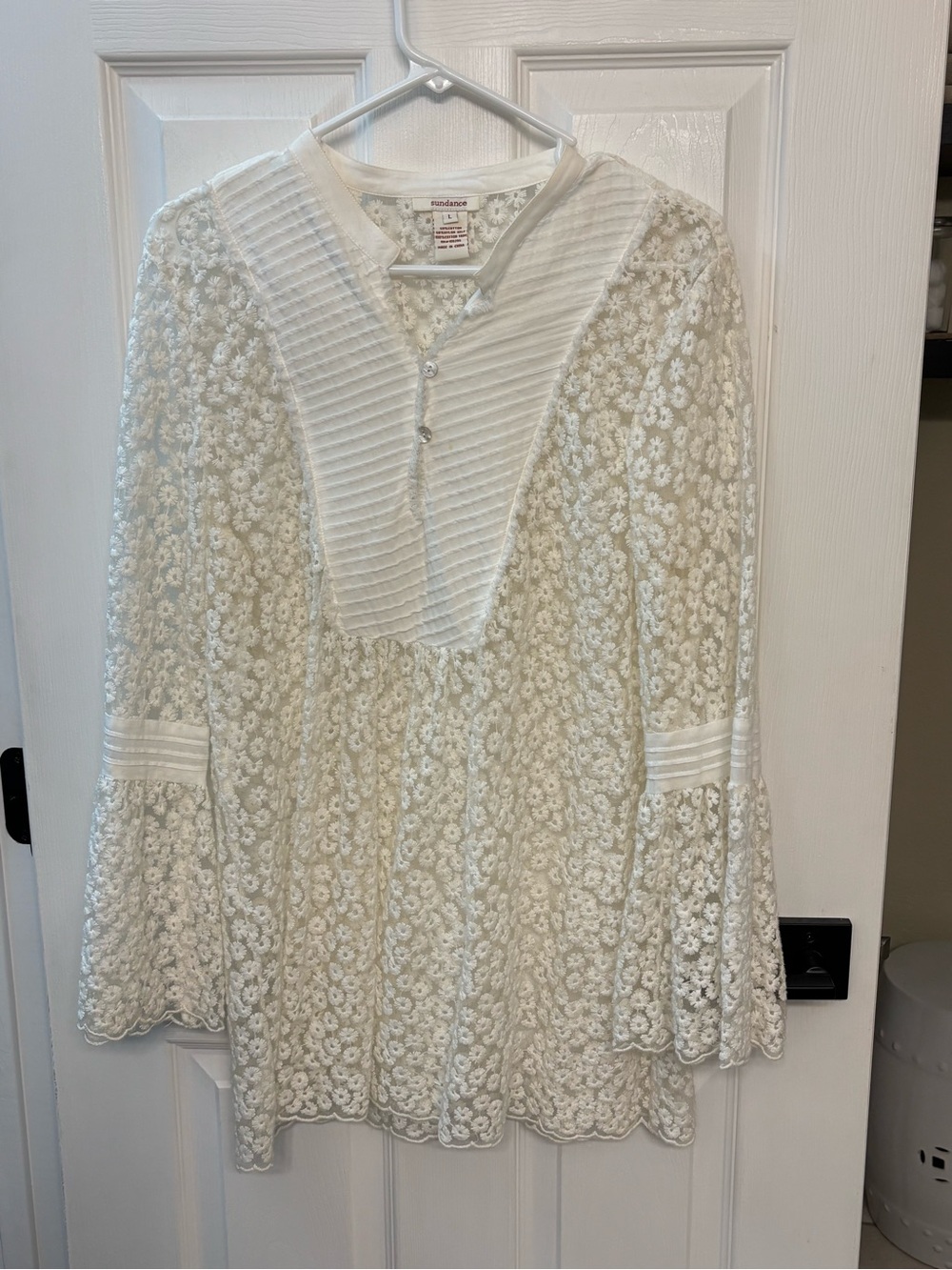 Sundance Cream Floral Lace Pintuck Tunic